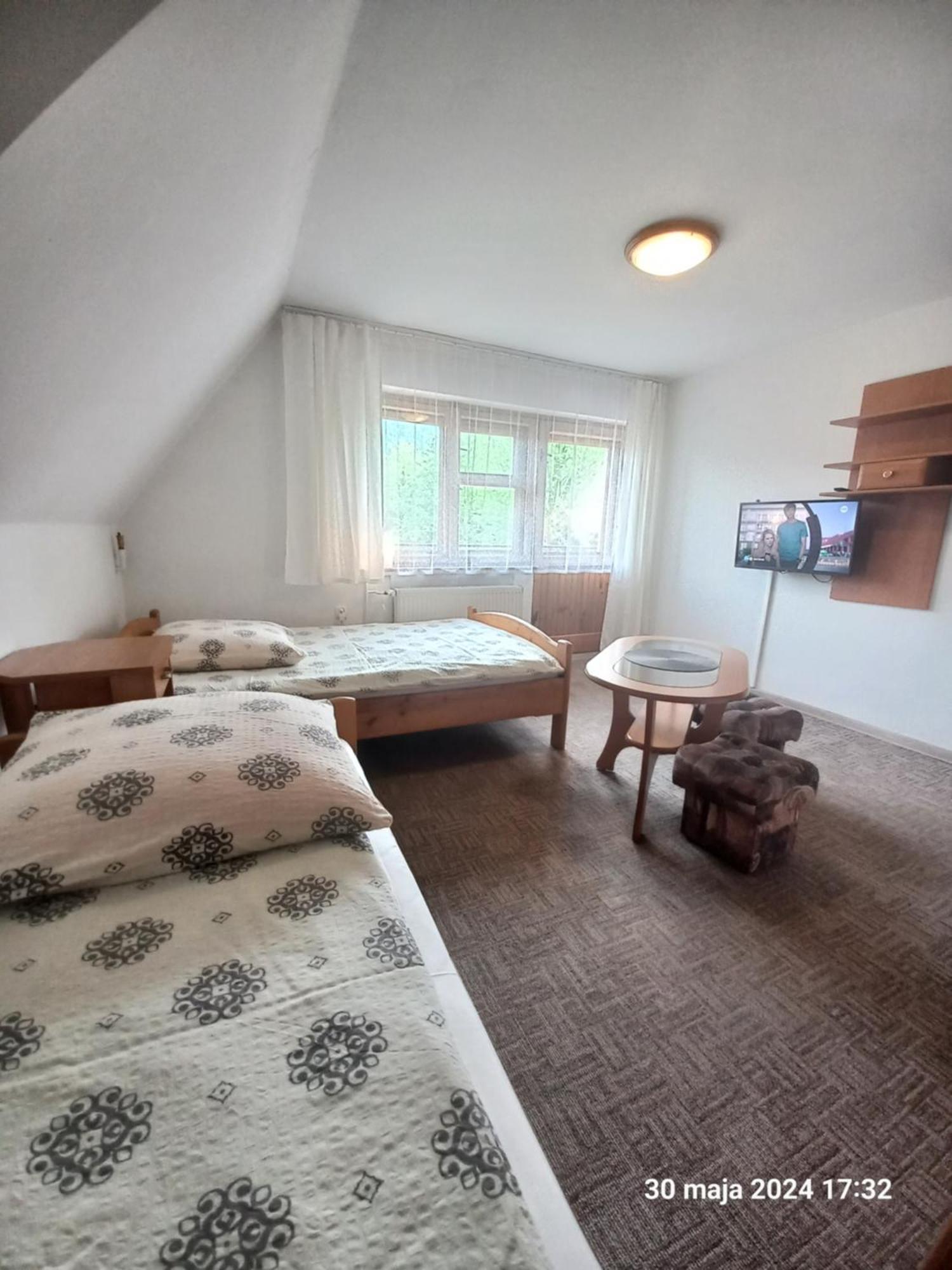 Homestay U Tylki Z Widokiem Na Gory